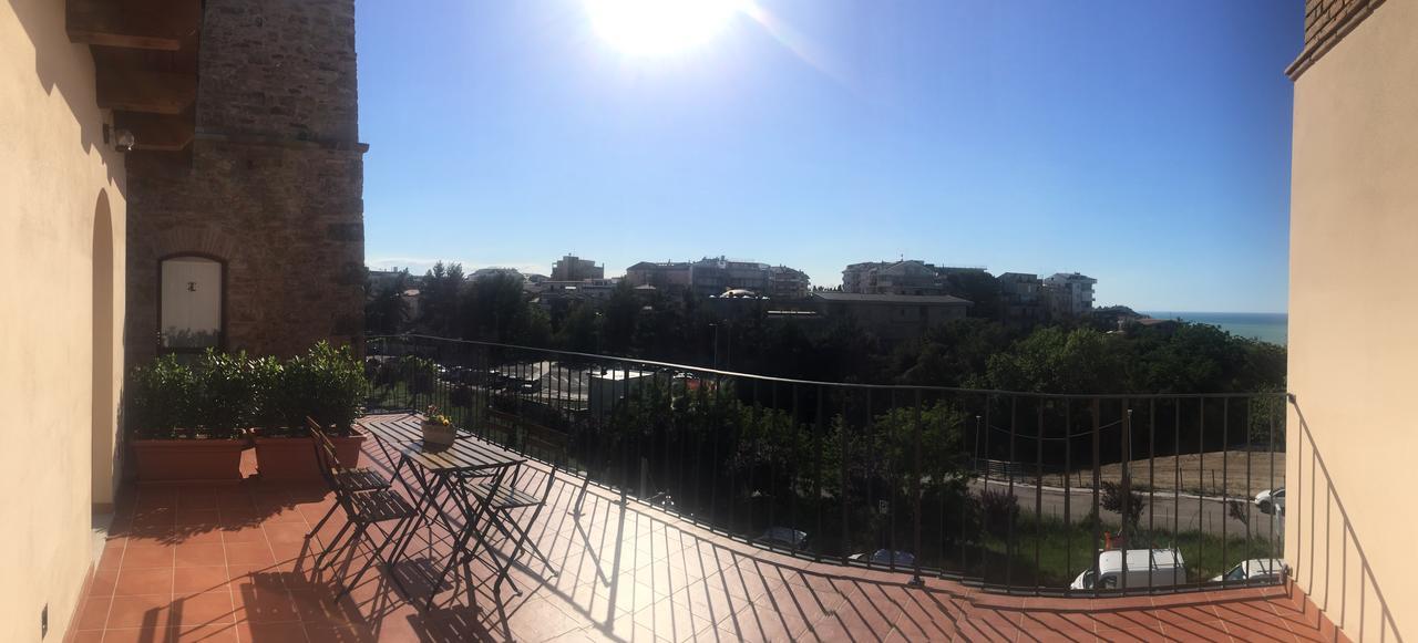 Torre Della Loggia - Dimora Storica - Bed and breakfast 2*